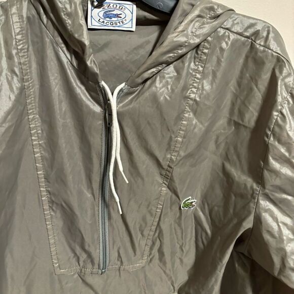 Vintage Izod Lacoste Windbreaker Jacket Lightweight Hooded 80s- Size Medium - Picture 4 of 8